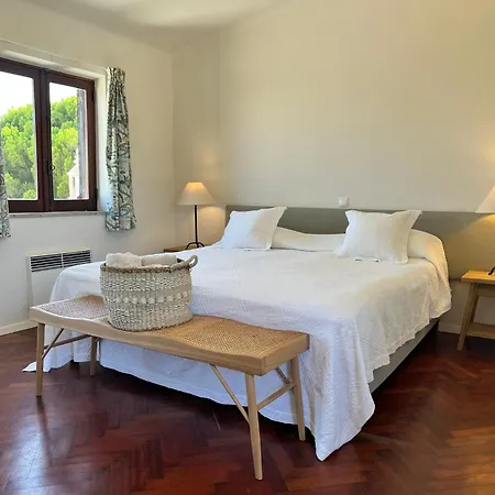 Large Private Near Beach Βίλα
