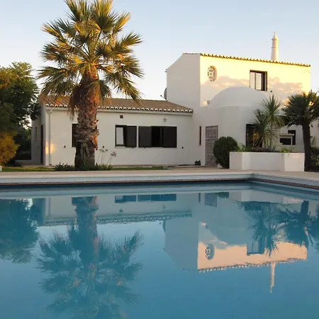 Large Private Near Beach * Carvoeiro (Lagoa)